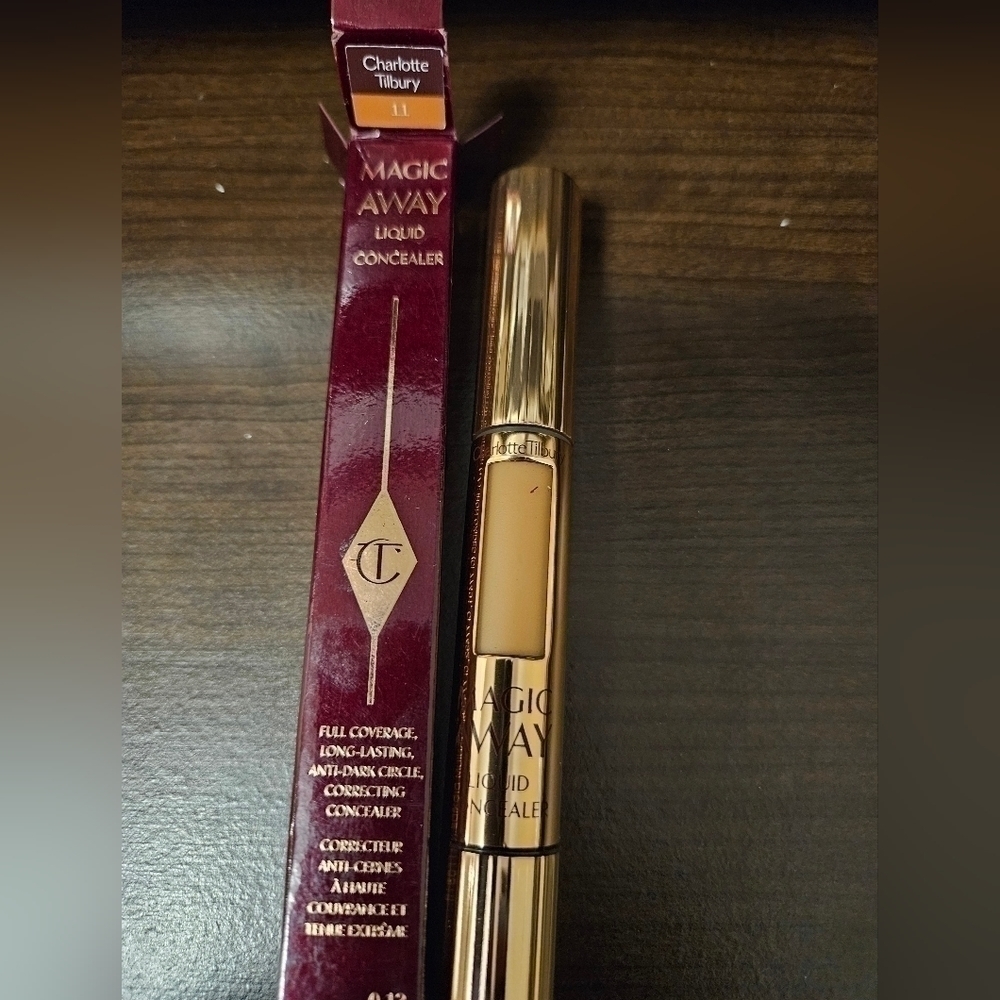 Charlotte Tilbury MAGIC AWAY in TAN #11